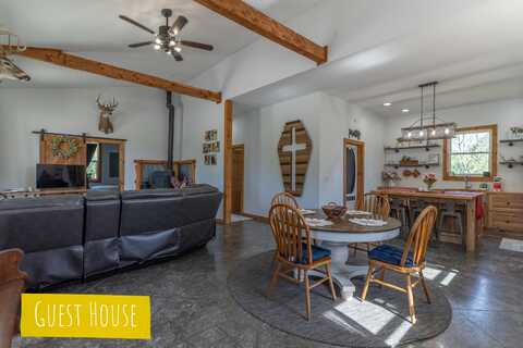 15680 State Hwy 15, Paris, MO 65275