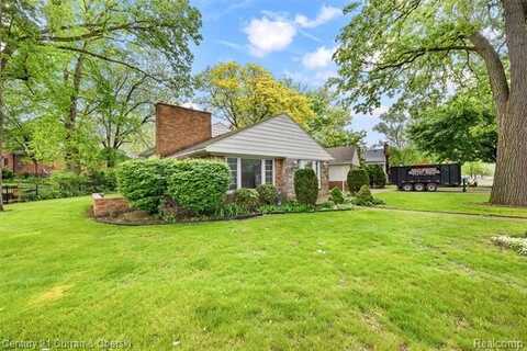 23550 Fordson Drive, Dearborn, MI 48124