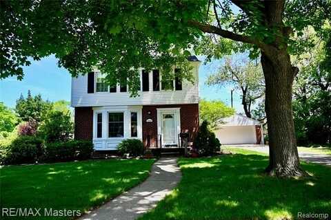 2215 21st Street, Wyandotte, MI 48192