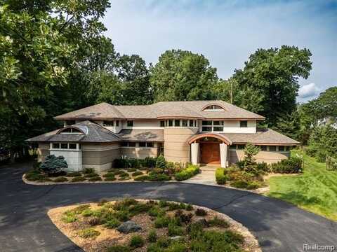 1000 Forest Lane, Bloomfield Hills, MI 48301