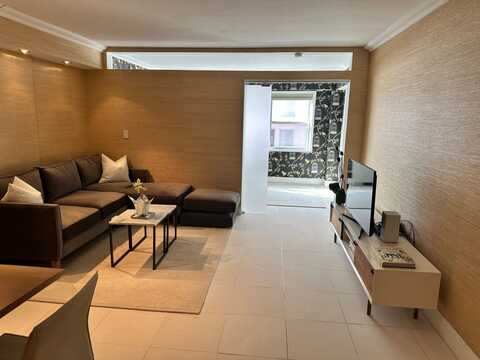 27 East 65th Street, New York, NY 10021