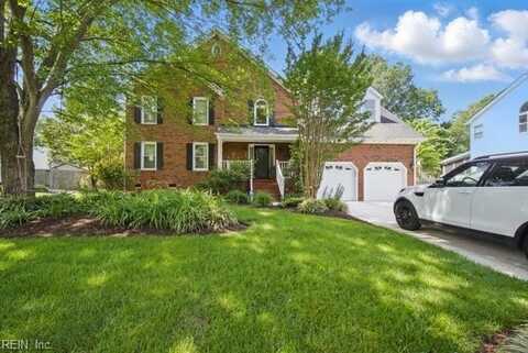 808 Fox Ridge Trail, Chesapeake, VA 23323