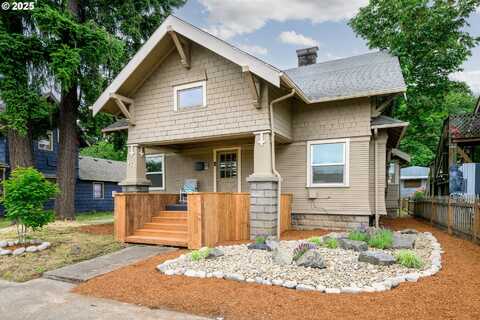 561 MADISON ST, Eugene, OR 97402