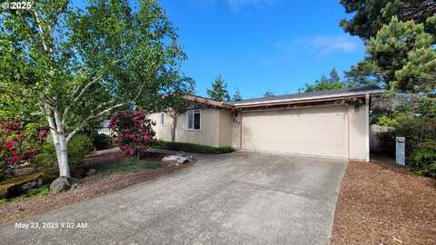 317 MANZANITA DR, Florence, OR 97439