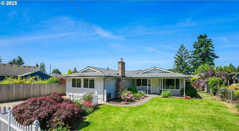 2421 NE 112TH AVE, Portland, OR 97220