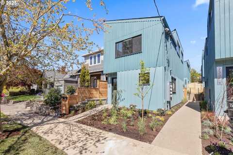 2335 SE Sherman ST, Portland, OR 97214