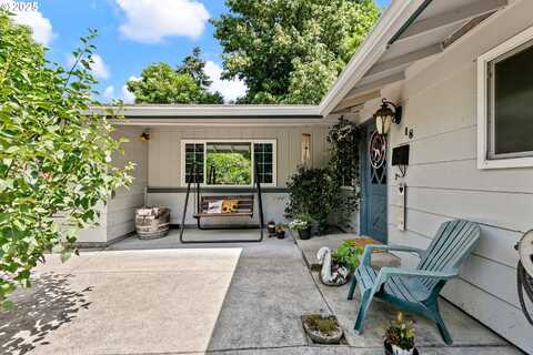 18 E 47TH AVE, Eugene, OR 97405