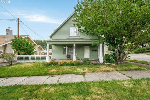 307 COLUMBIA ST, Kelso, WA 98626