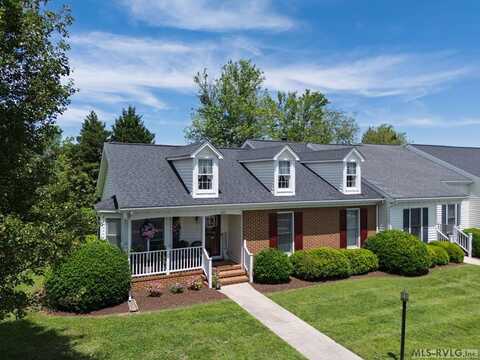 801 Lee's Court, South Hill, VA 23970