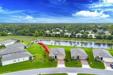 2115 Crowned Eagle Circle SW, Vero Beach, FL 32962