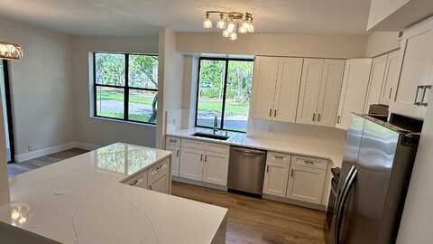 5800 Coach House Circle, Boca Raton, FL 33486