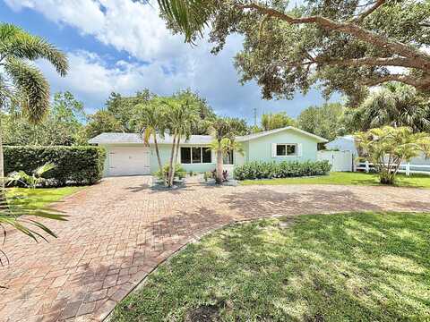 421 SE Edgewood Drive, Stuart, FL 34996
