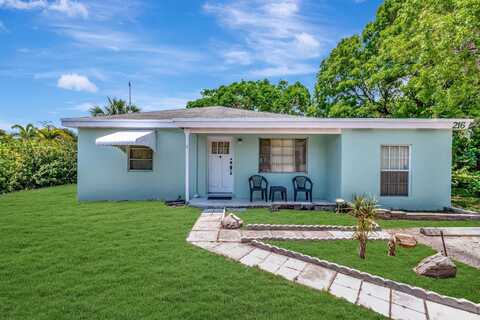 216 NE 14th Street, Delray Beach, FL 33444