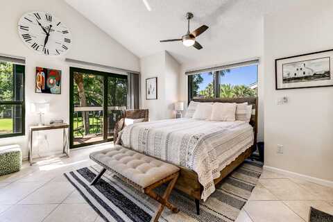 11863 Wimbledon Circle, Wellington, FL 33414