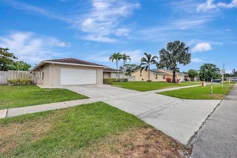 193 Dove Circle, Royal Palm Beach, FL 33411