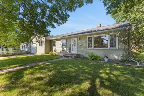 226 Sunrise Boulevard, Redwood Falls, MN 56283