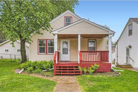 216 14th Avenue S, South Saint Paul, MN 55075