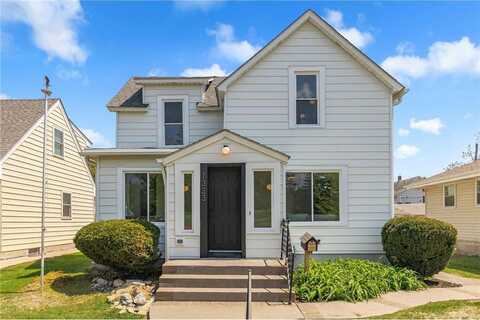 1323 Pierce Street NE, Minneapolis, MN 55413