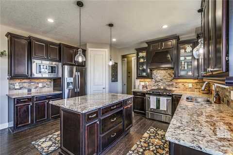20098 Fern Glen Boulevard N, Forest Lake, MN 55025