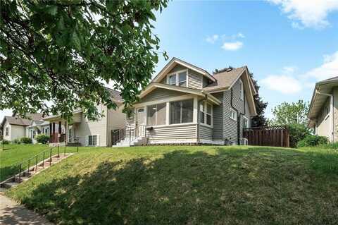 1829 Ross Avenue E, Saint Paul, MN 55119