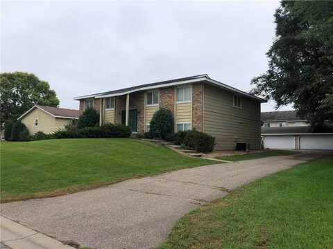 1220 3rd Avenue W, Shakopee, MN 55379
