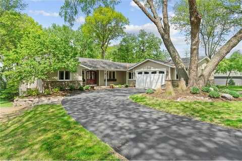 6592 Rustic Road SE, Prior Lake, MN 55372