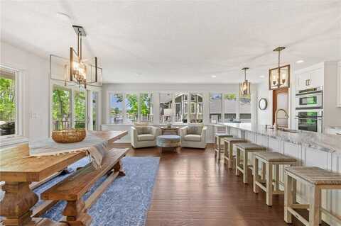 6592 Rustic Road SE, Prior Lake, MN 55372