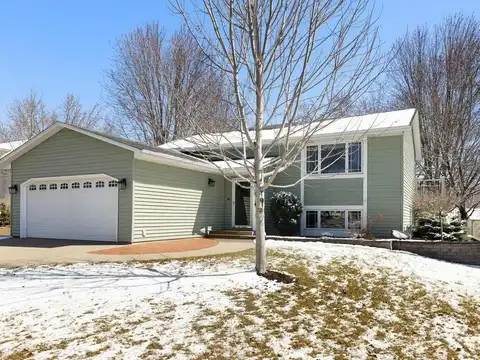 7705 Jasmine Avenue S, Cottage Grove, MN 55016