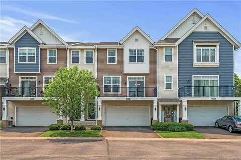 11917 Emery Village Drive N, Champlin, MN 55316