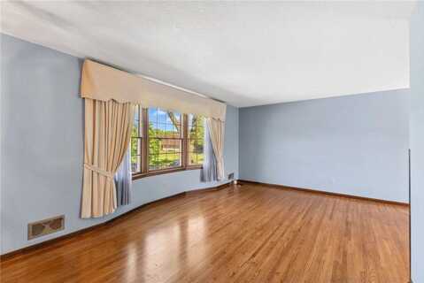 8200 Riverview Lane, Brooklyn Park, MN 55444