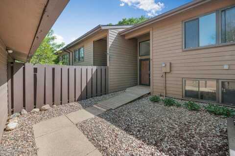 212 W Eagle Lake Drive, Maple Grove, MN 55369