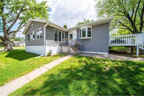 306 Hiawatha Drive E, Wabasha, MN 55981