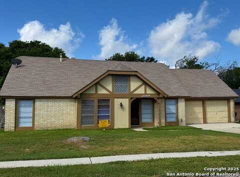 12226 E Valley Forge, San Antonio, TX 78233