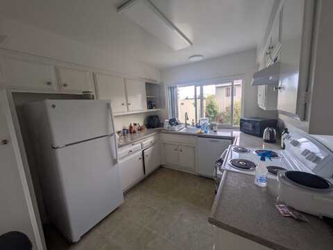7379 Chapman Place, SANTA BARBARA, CA 93117