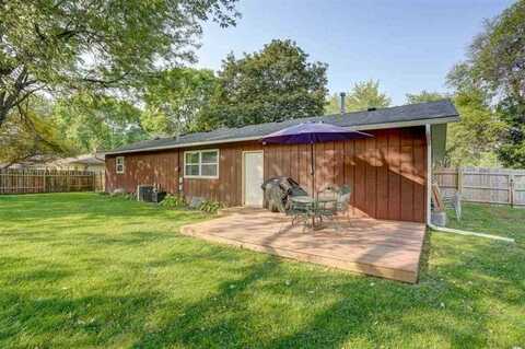 5519 LEANNE Lane, Mc Farland, WI 53558
