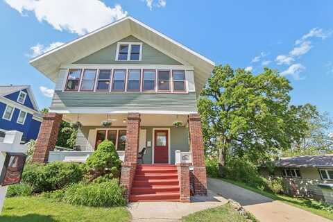 308 Forest Street, Mount Horeb, WI 53572