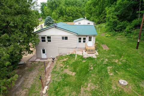7280 Closing Dam Road, Cassville, WI 53806