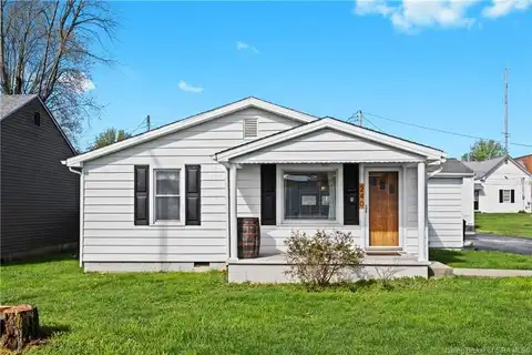 240 S 3rd Street, Scottsburg, IN 47170