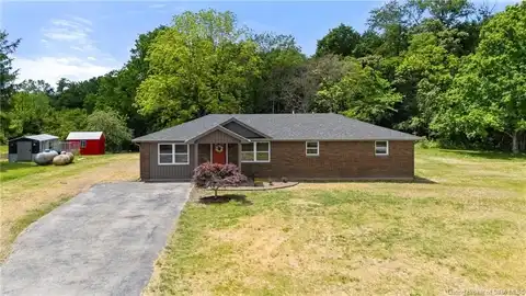 5713 Snow Road, Henryville, IN 47126
