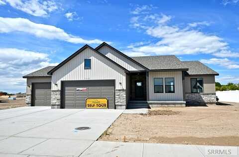562 Meadow Ave, Rigby, ID 83442