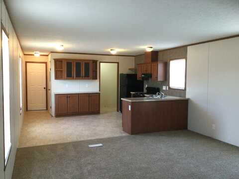 4156 Valley Creek, Burton, MI 48519
