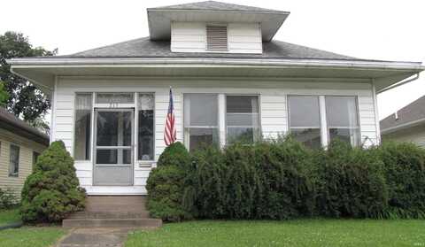 215 S Main Street, Oakland City, IN 47660