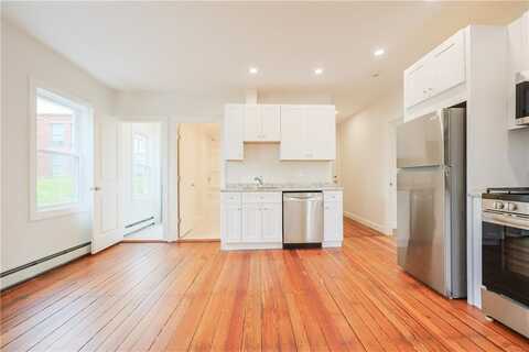 529 Wood Street, Bristol, RI 02809