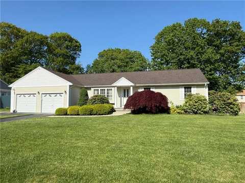 46 Bakewell Court, Cranston, RI 02921