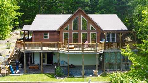 5075 Carsonville Rd, Fries, VA 24330