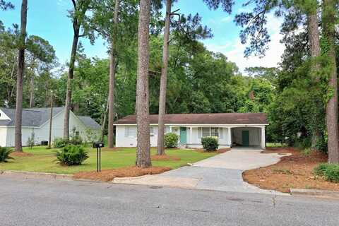 404 Palm Ave., Thomasville, GA 31792