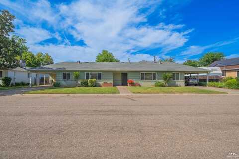 480 Roundup Avenue, Red Bluff, CA 96080