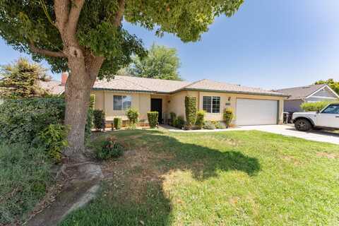 1984 White Chapel Lane, Porterville, CA 93257