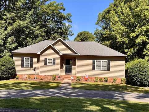 944 Trollinger Road, Asheboro, NC 27203