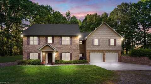 2206 Kivett Drive, Greensboro, NC 27406